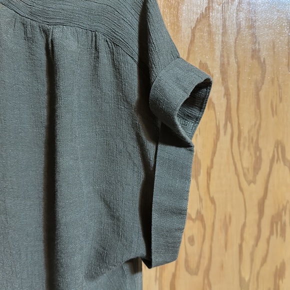 Maurices olive green top, XL - Picture 6 of 6